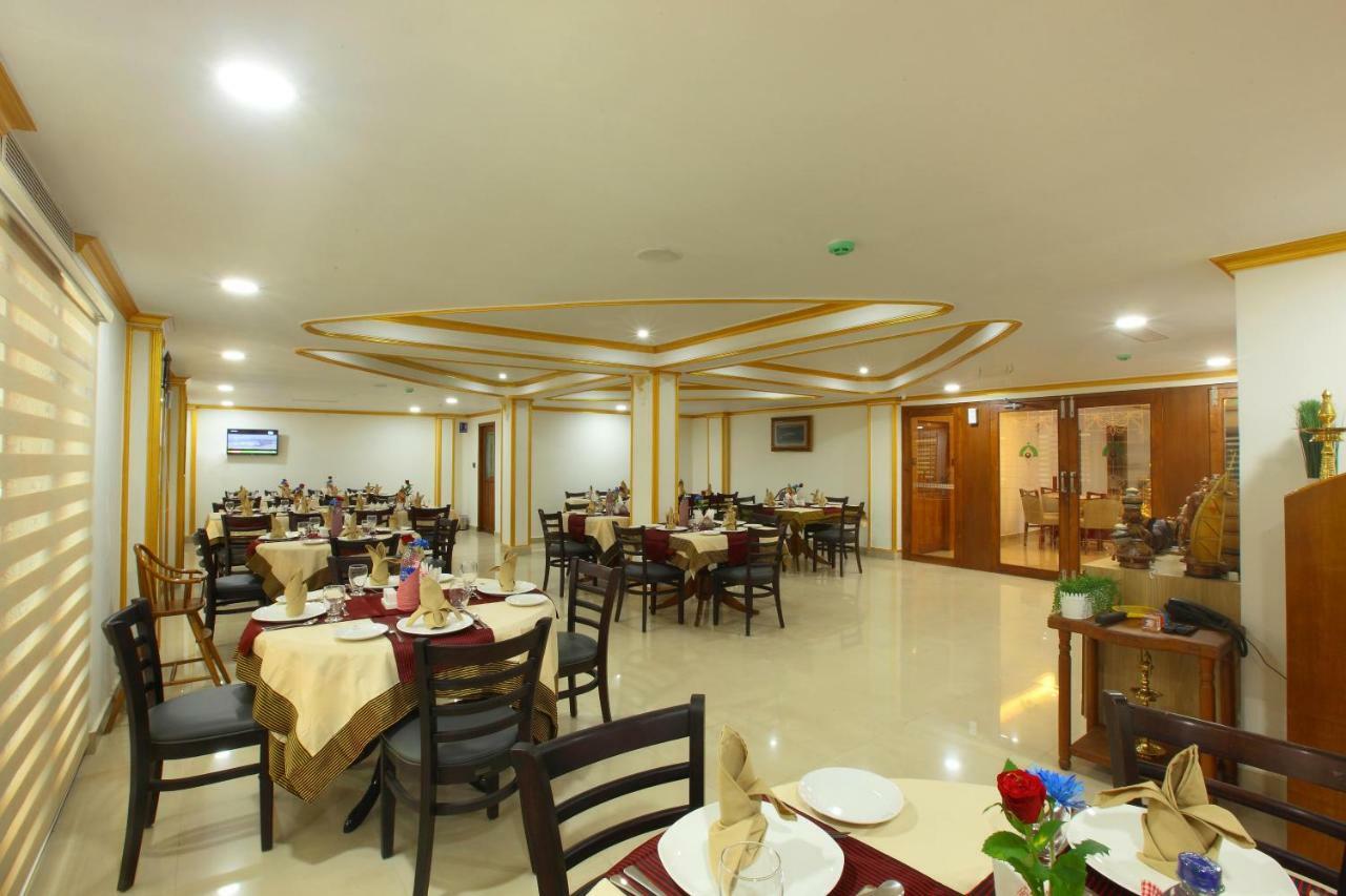 Hotel Rohini International Kallar  Exterior photo