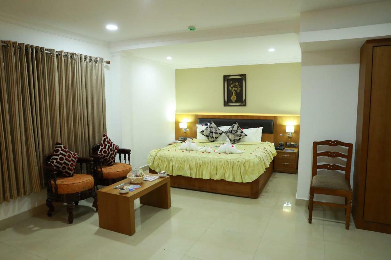 Hotel Rohini International Kallar  Exterior photo