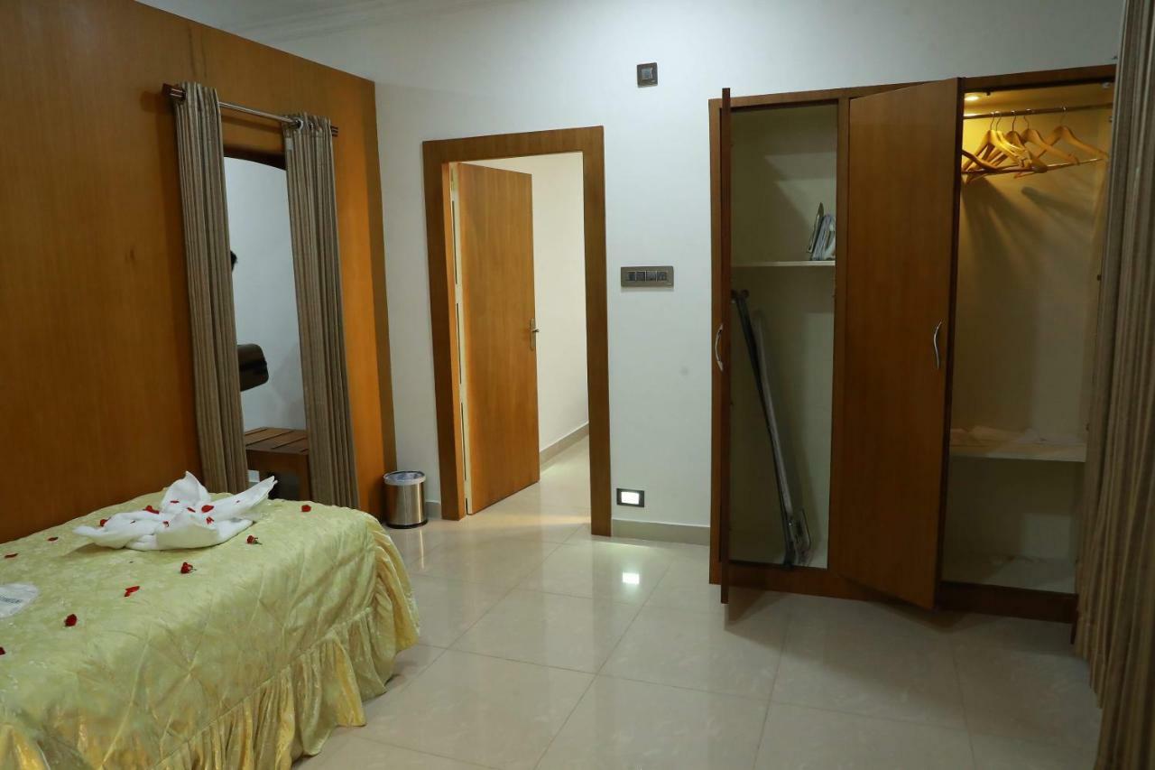 Hotel Rohini International Kallar  Exterior photo